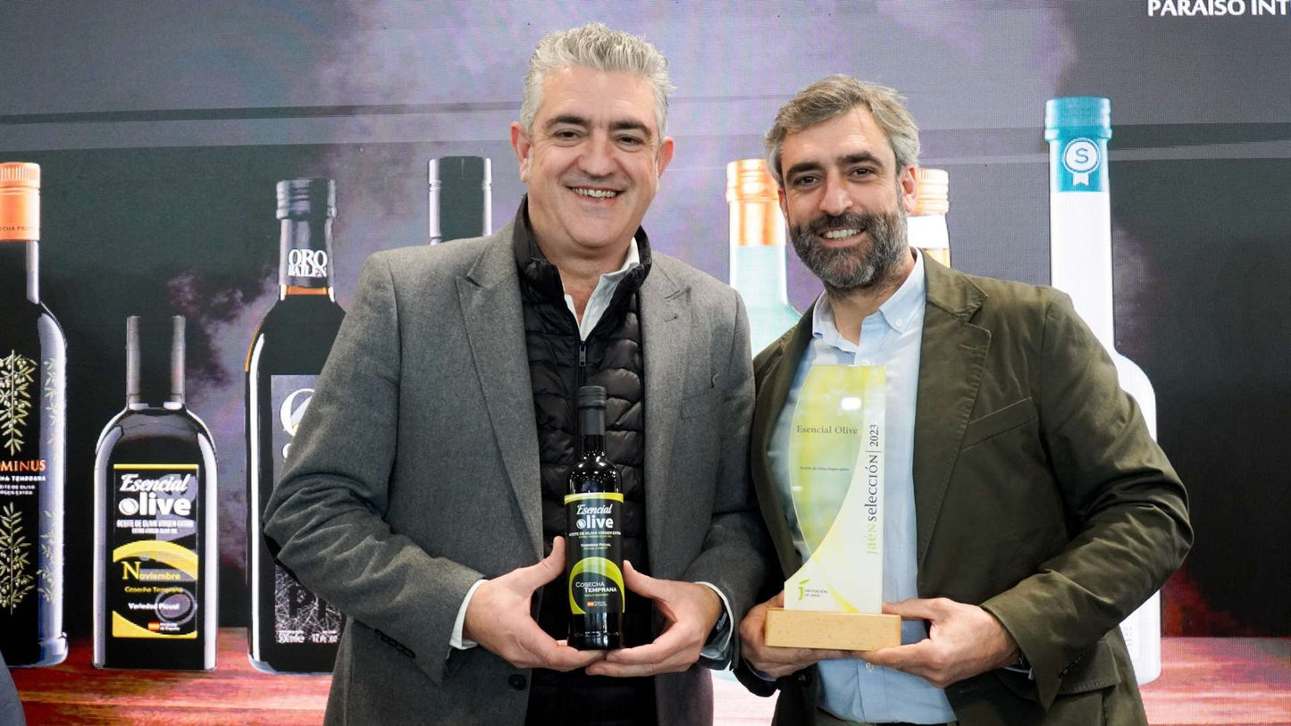 Esencial Olive - Noviembre | Cristal 500ml | Mejor AOVE del Mundo 2022 y Premio "Jaén Selección" 2024